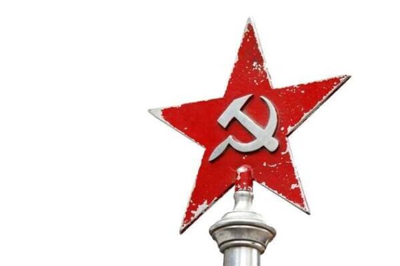 Propagande communiste dans l’éducation britannique : la BBC prône le collectivisme
