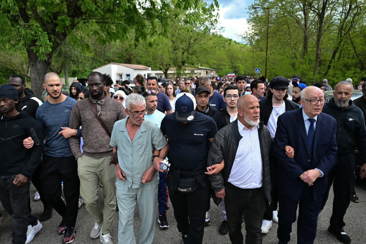Attentat au sein d’une mosquée : Critique politique sur la réaction de gauche