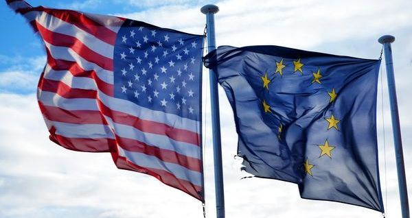 Les États-Unis s’éloignent de l’Ukraine : le fardeau retombe sur l’Europe