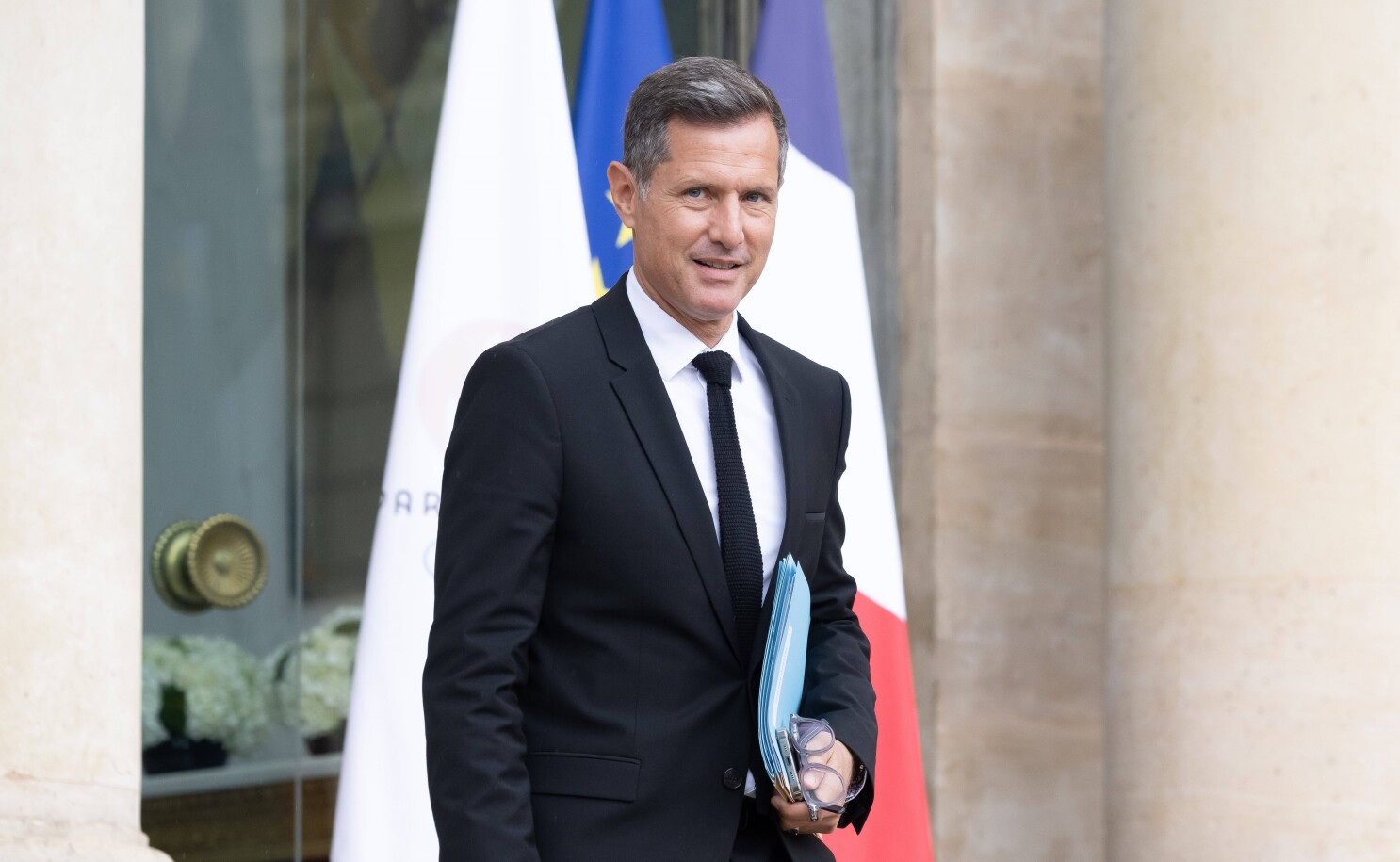 « Crise politique : Nicolas Daragon exige des élections après l’éclatement du gouvernement Lecornu »