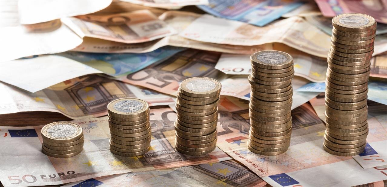 La France en crise : l’État profite de la mort des « baby-boomers » pour s’enrichir